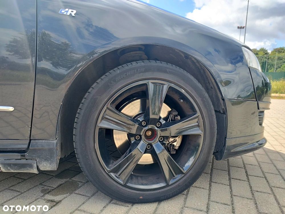 Volkswagen Passat - 9