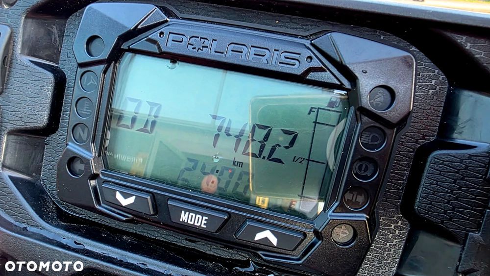 Polaris Sportsman - 12