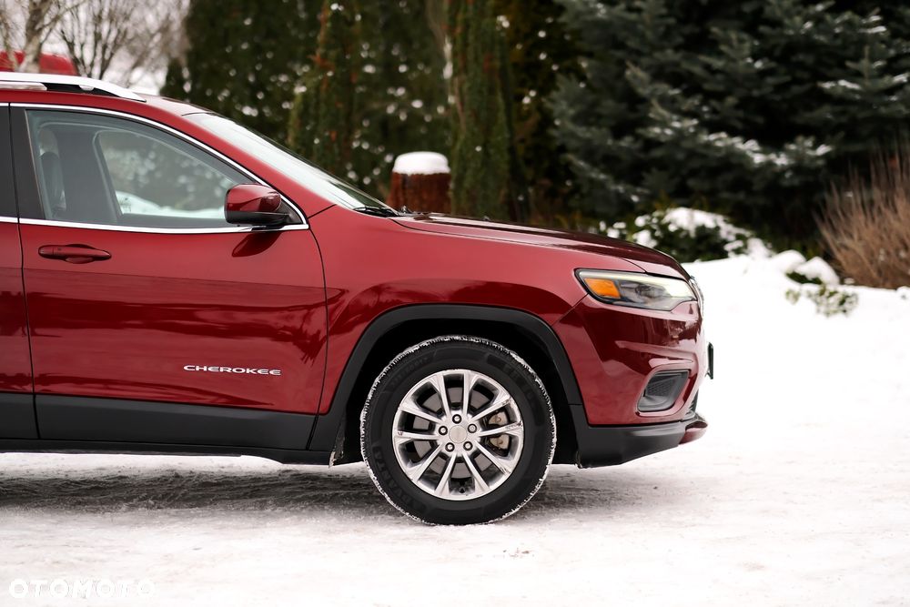Jeep Cherokee - 5