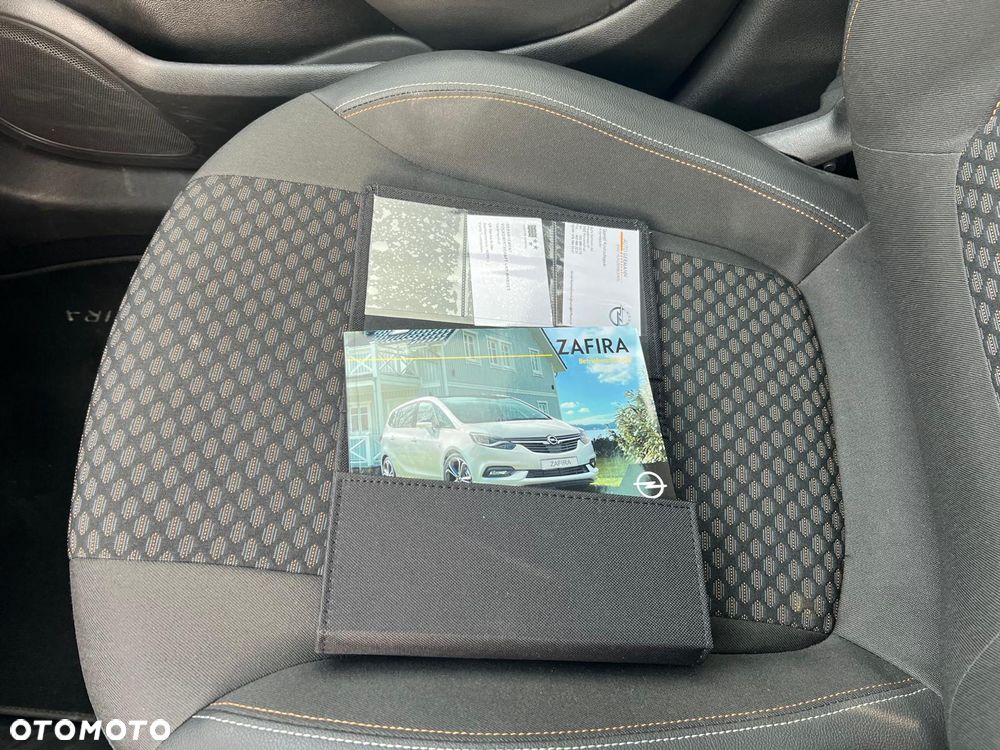 Opel Zafira 1.6 T Plus S&S - 18