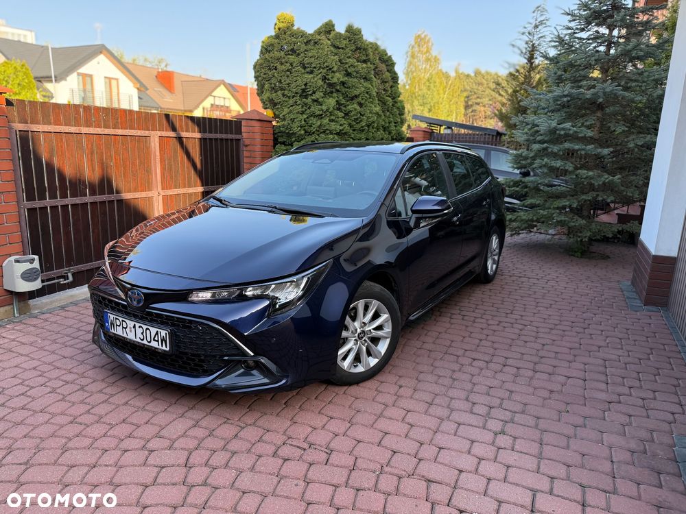 Toyota Corolla - 1