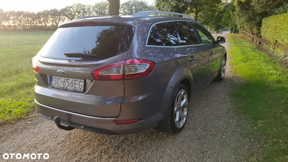 Ford Mondeo 2.0 TDCi Titanium - 32