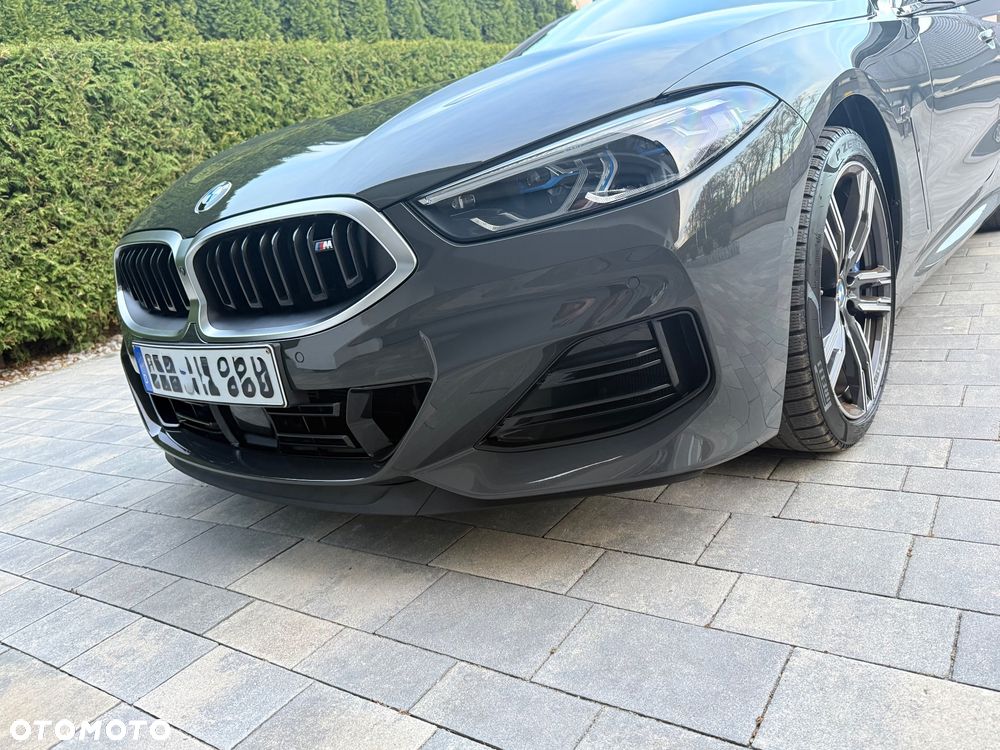 BMW Seria 8 - 12