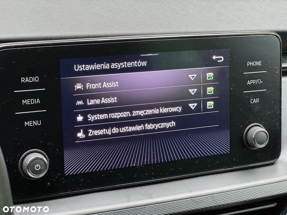 Skoda Kamiq 1.0 TSI Ambition DSG - 28