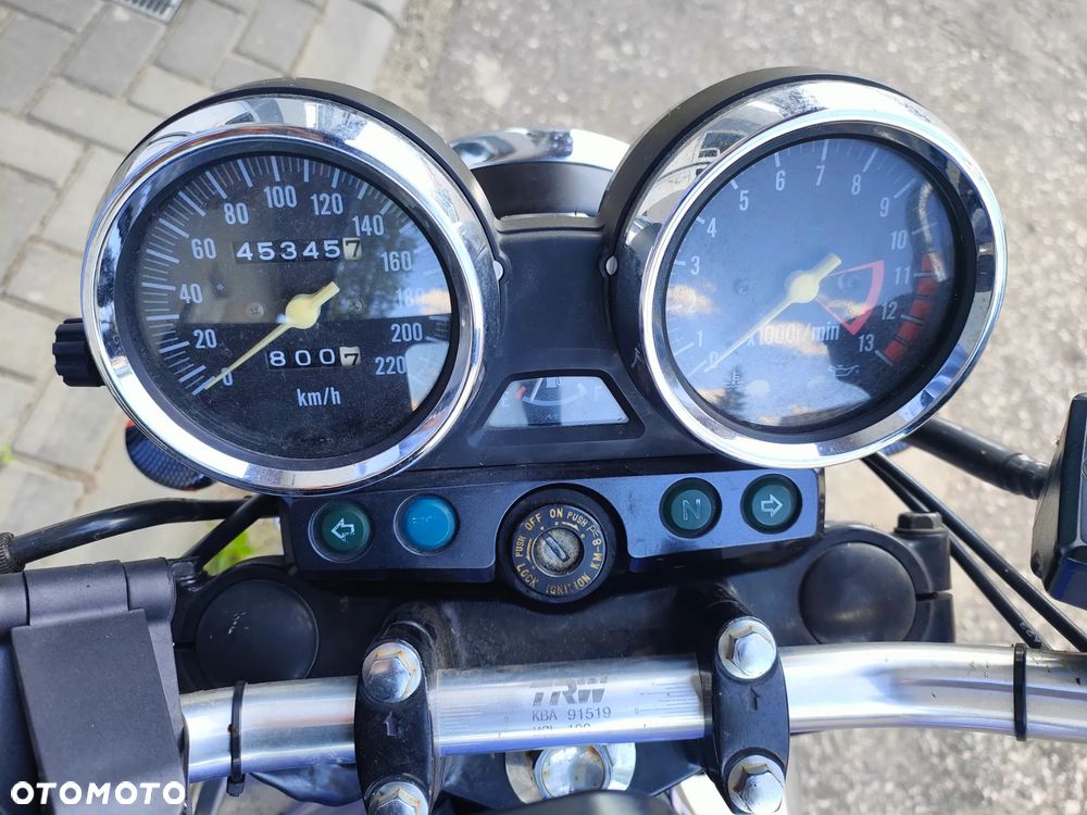 Kawasaki ER - 7