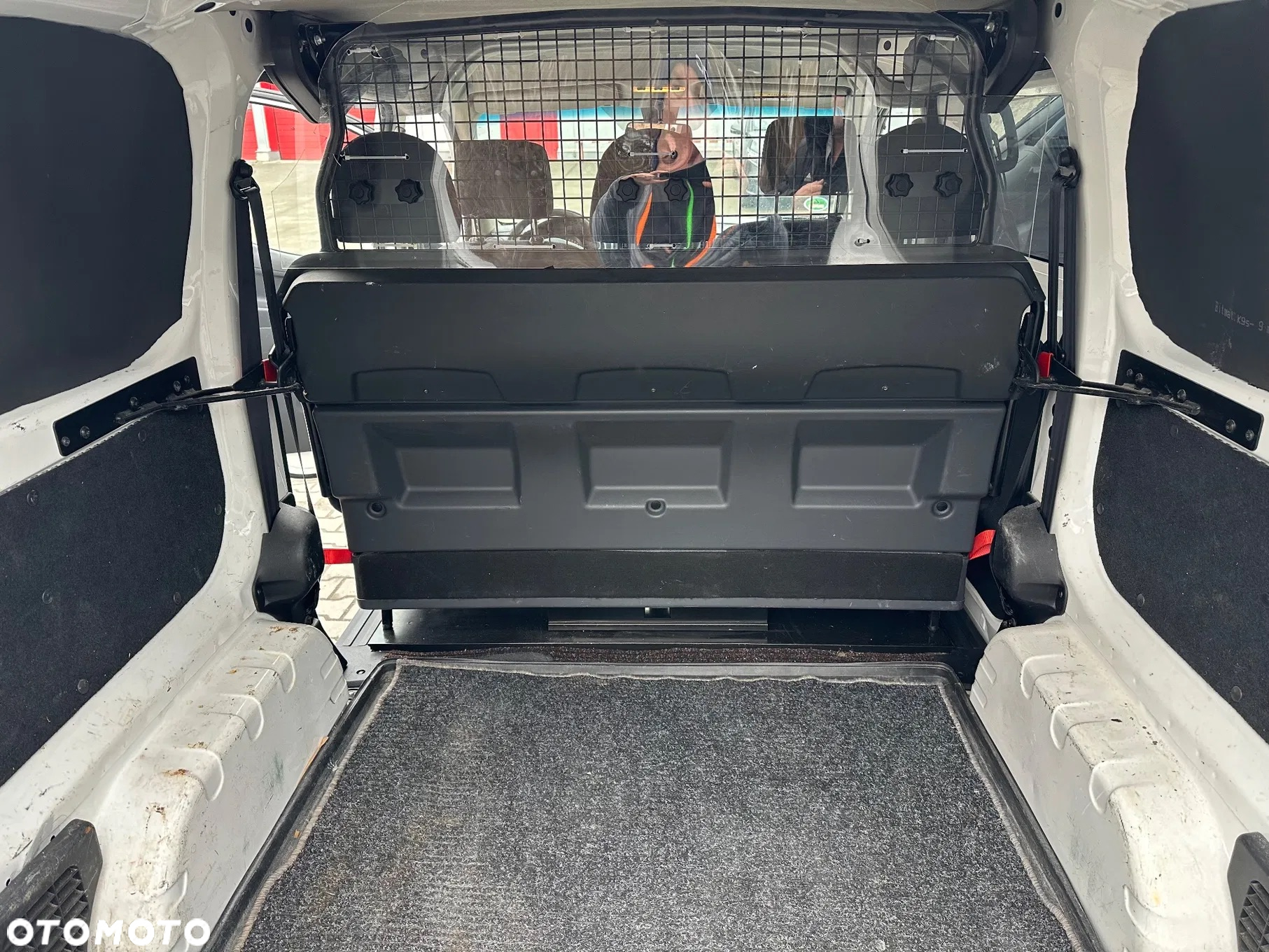 Nissan NV200 - 9