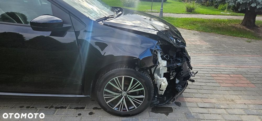 Volkswagen Polo 1.2 TSI Blue Motion Technology Allstar - 8