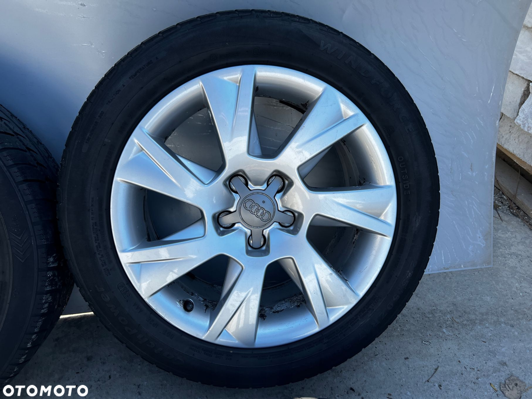FELGI OPONY LETNIE KOŁA AUDI A4 A5 B8 225/50 R17 - 2