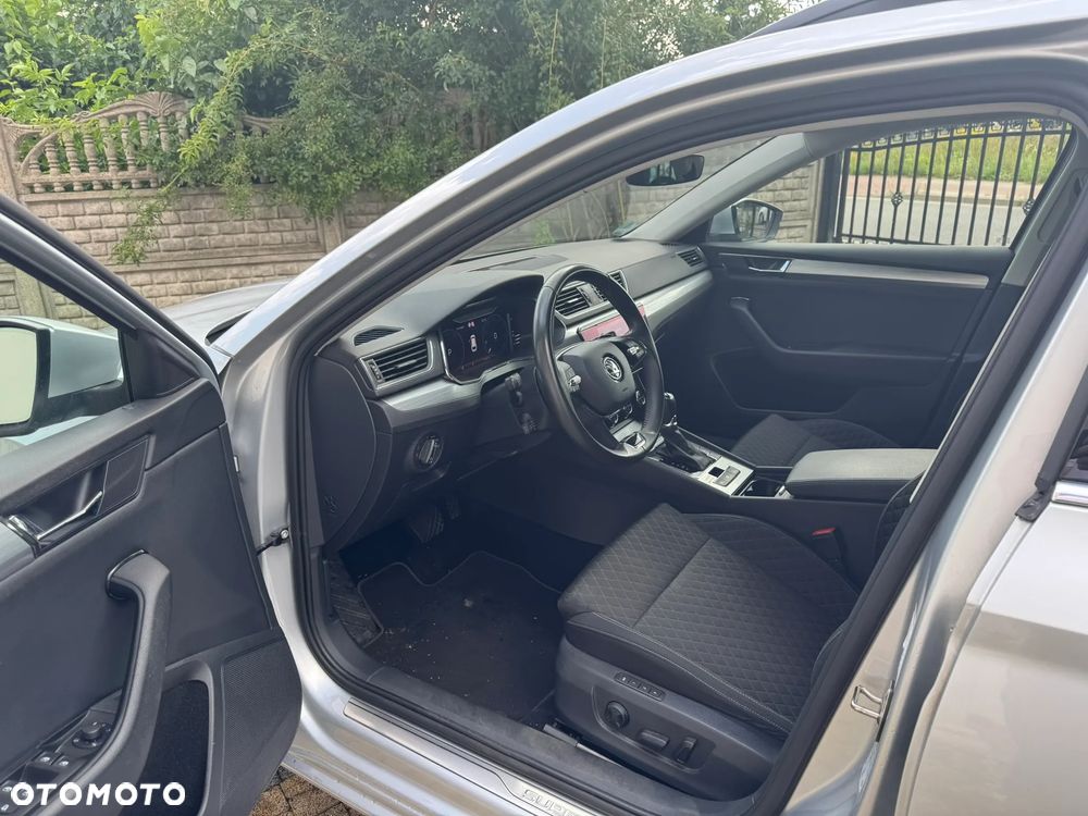 Skoda Superb 2.0 TDI DSG Ambition - 7