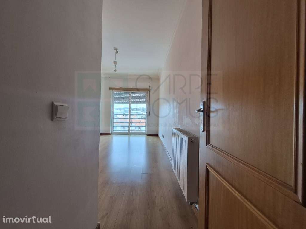 Apartamento T2 localizado no Feijó, Almada. - Grande imagem: 3/30