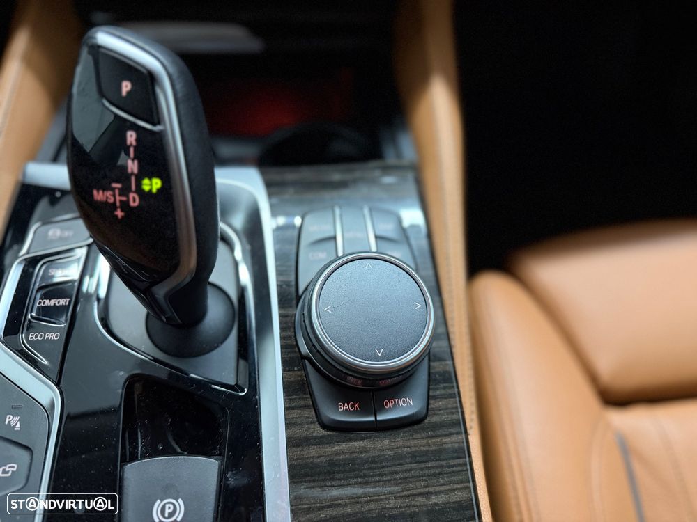 BMW 630 Gran Turismo d Line Luxury - 24