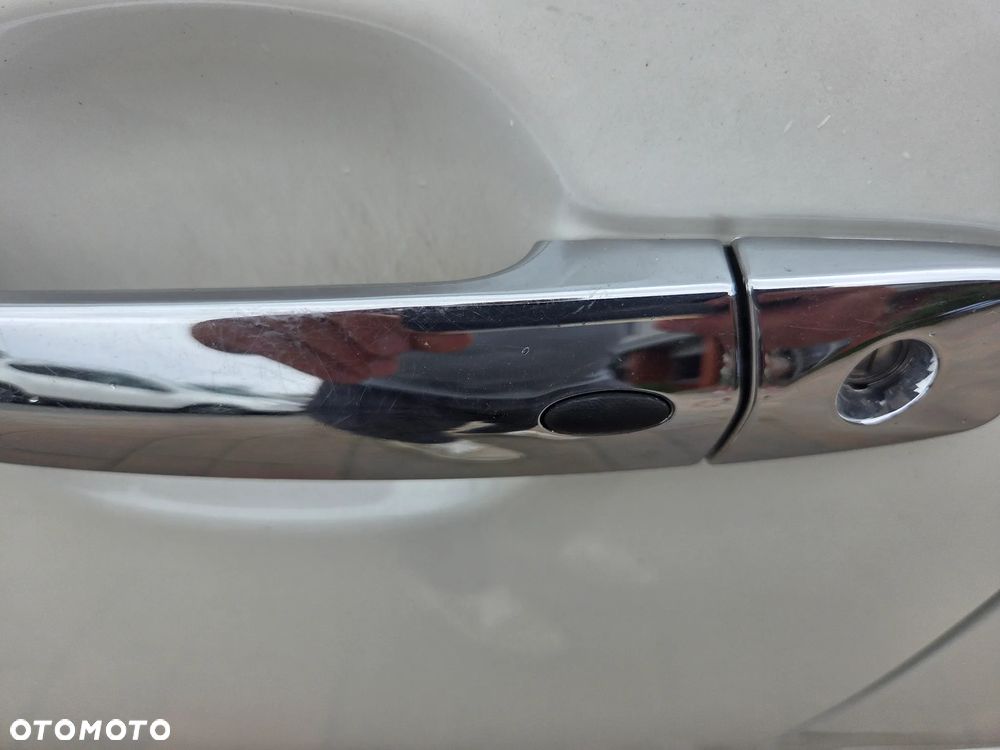 Nissan Leaf 40 kWh 3.ZERO - 15