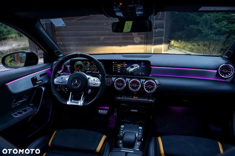 Mercedes-Benz Klasa A 45 S AMG 4-Matic 8G-DCT - 32