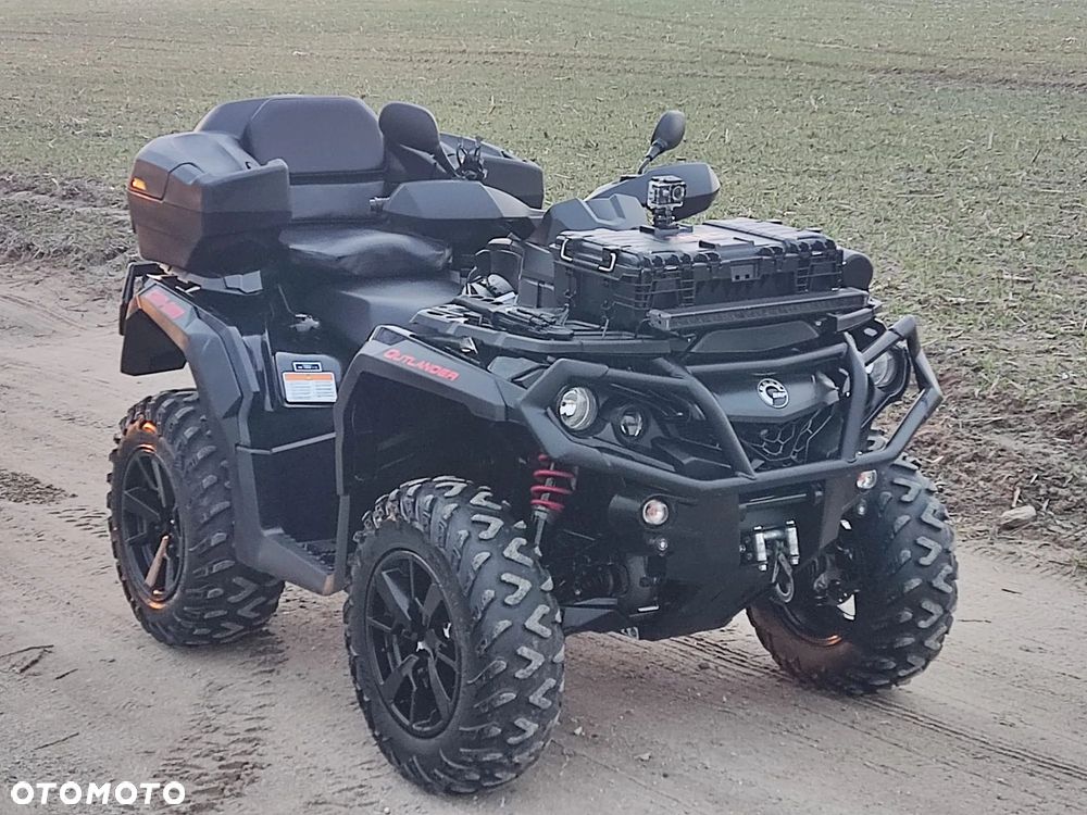 Can-Am Outlander - 2