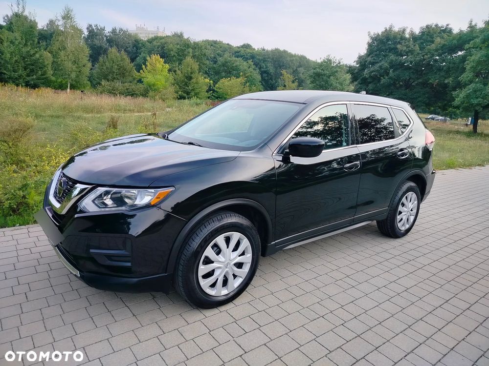 Nissan Rogue - 3
