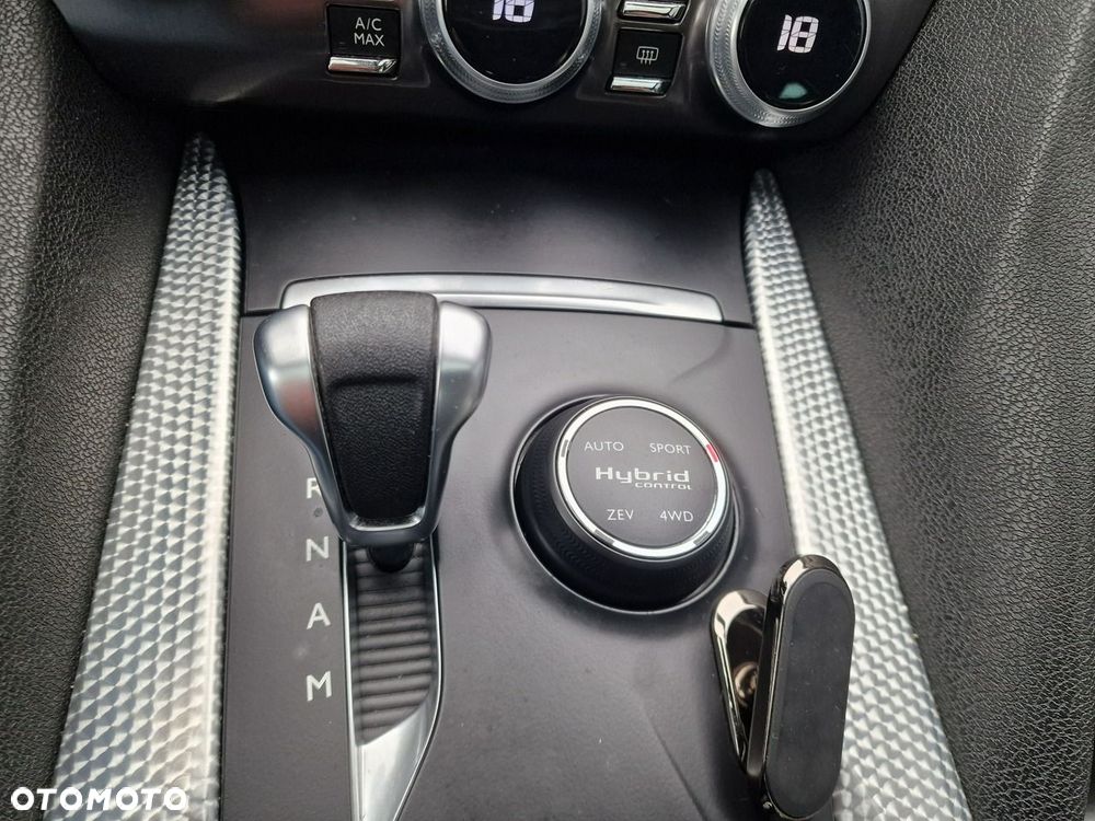 Citroën DS5 2.0 HDi Hybrid4 SportChic MCP - 34