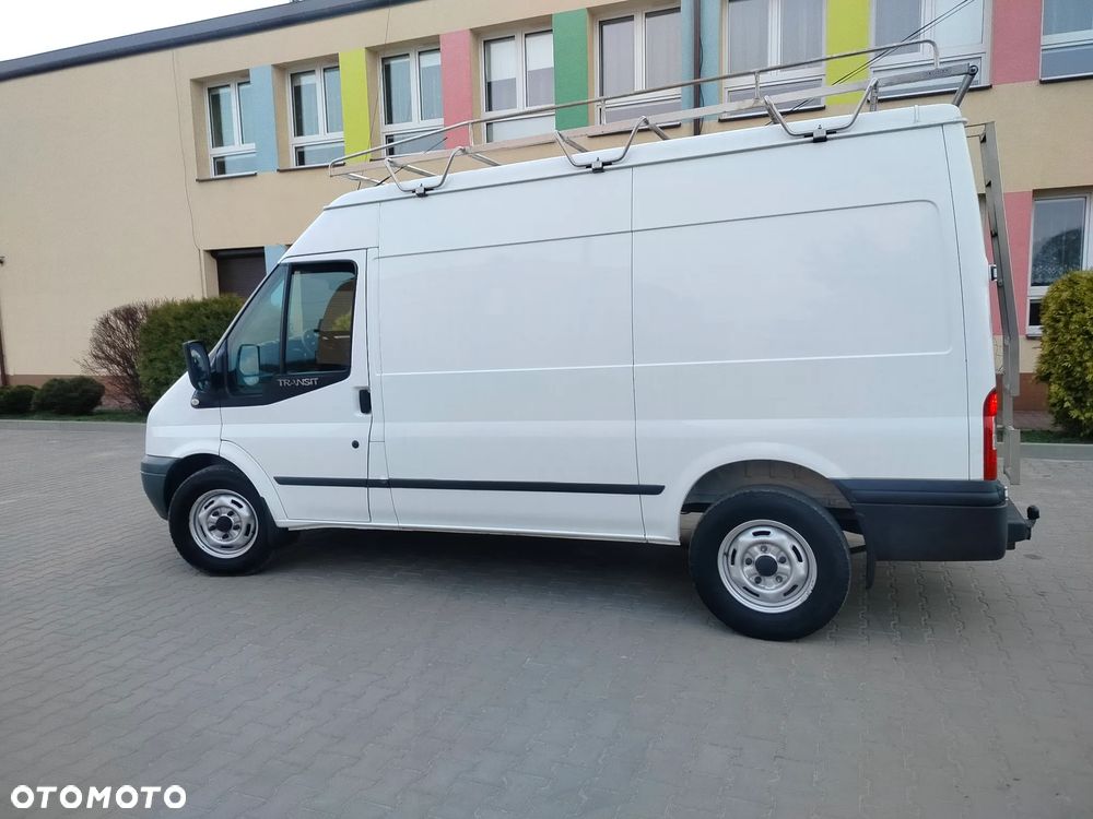 Ford Transit - 8