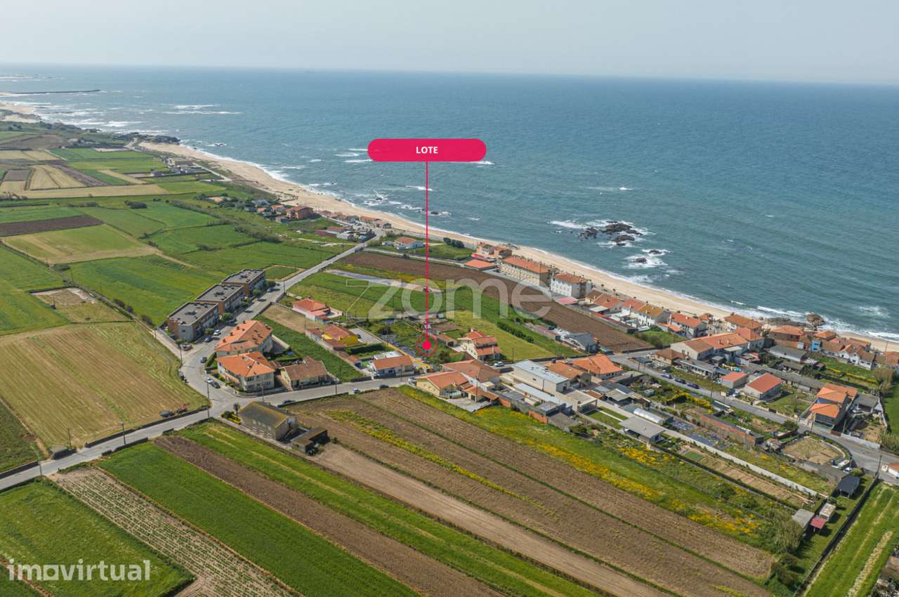 Terreno para construção junto à praia, vista parcial de mar, Vila C... - Grande imagem: 2/27