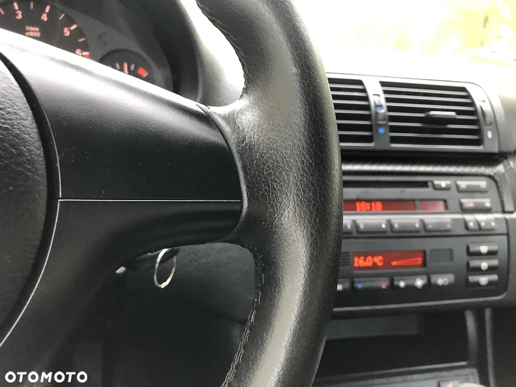 BMW Seria 3 318ti compact - 15
