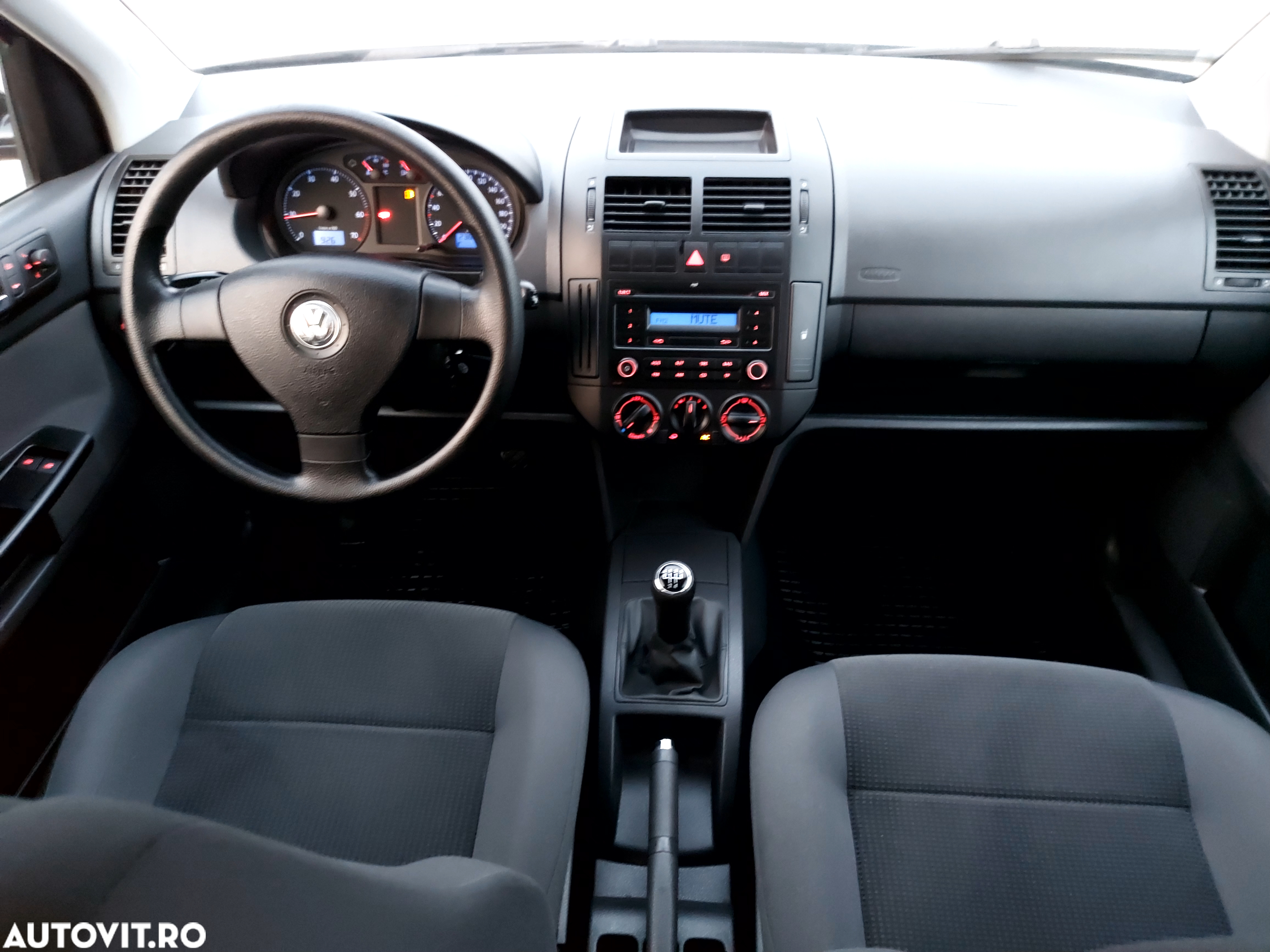 Volkswagen Polo - 6