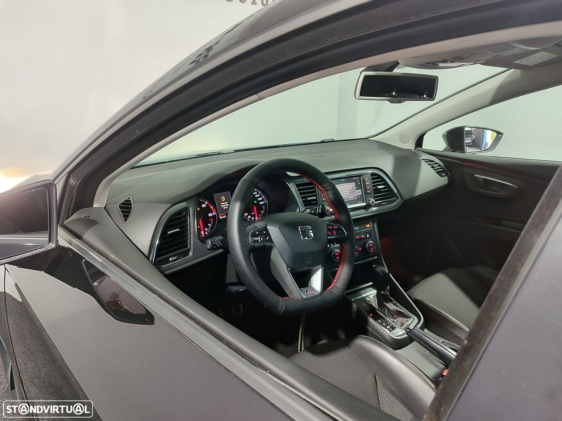 SEAT Leon ST 2.0 TDI FR DSG S/S - 12