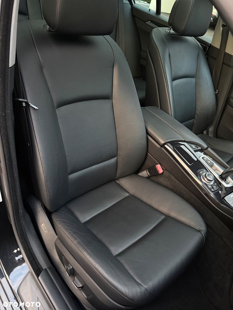 BMW Seria 5 - 34