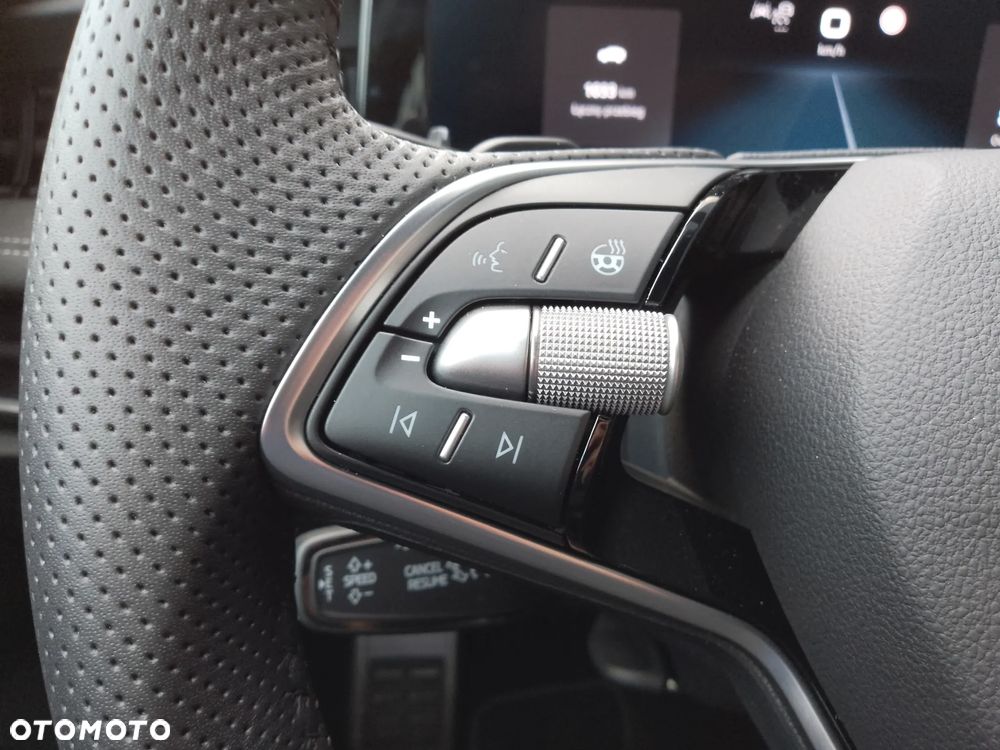 Skoda Superb 2.0 TDI SCR 4x4 Sportline DSG - 23