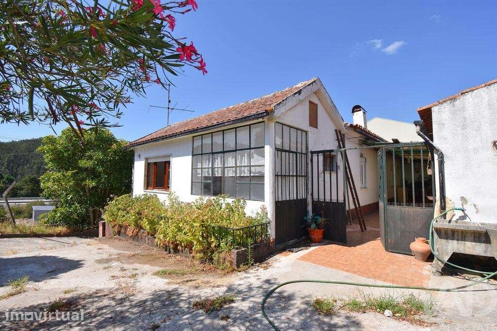 Moradia geminada T3 em São Miguel, Santa Eufémia e Rabaçal de 225 m2 - Grande imagem: 4/34