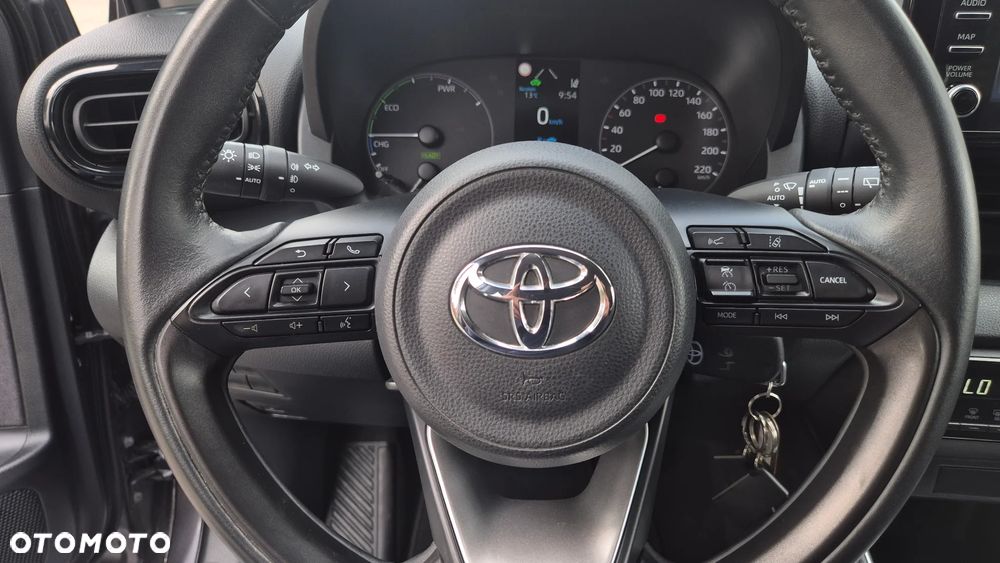 Toyota Yaris Hybrid 1.5 Comfort - 22