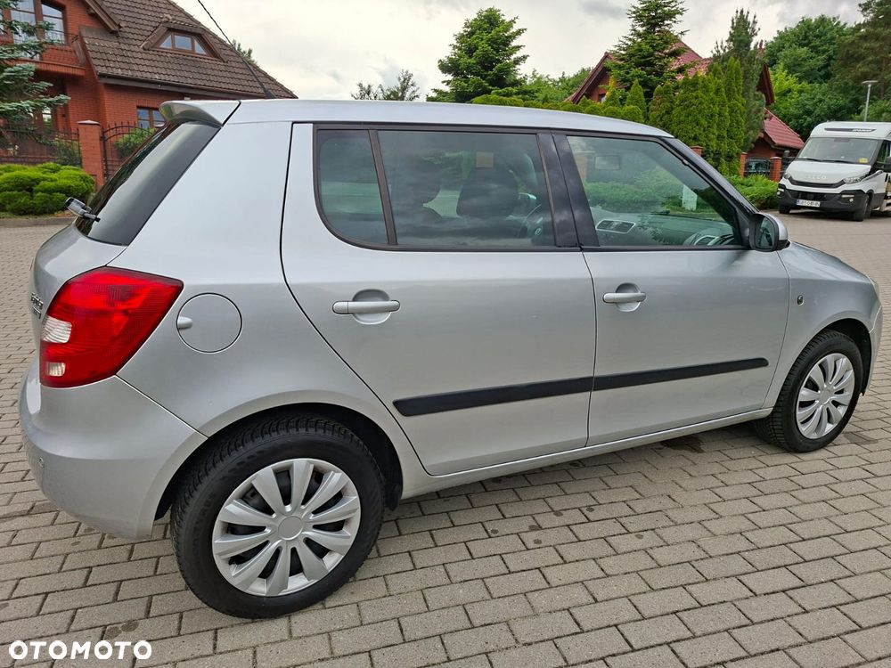 Skoda Fabia - 8