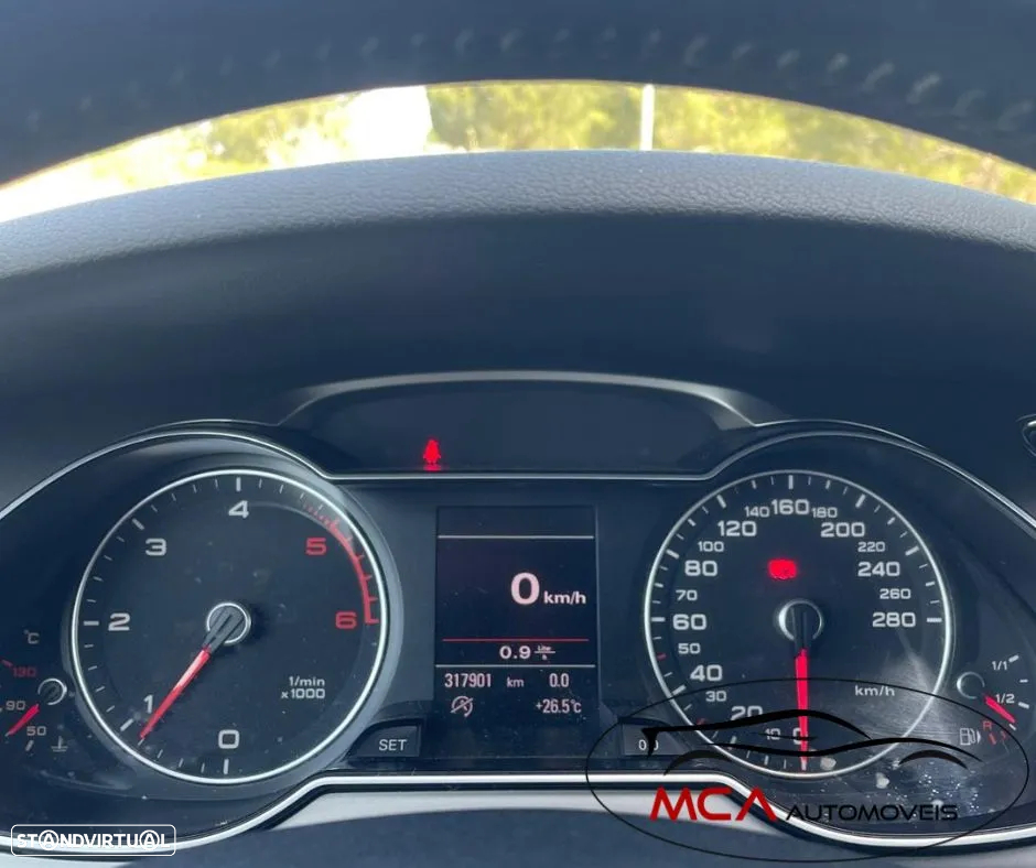 Audi A4 Avant 2.0 TDI exclusive - 15