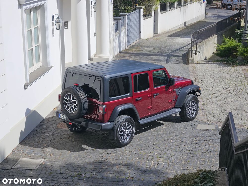 Jeep Wrangler - 3
