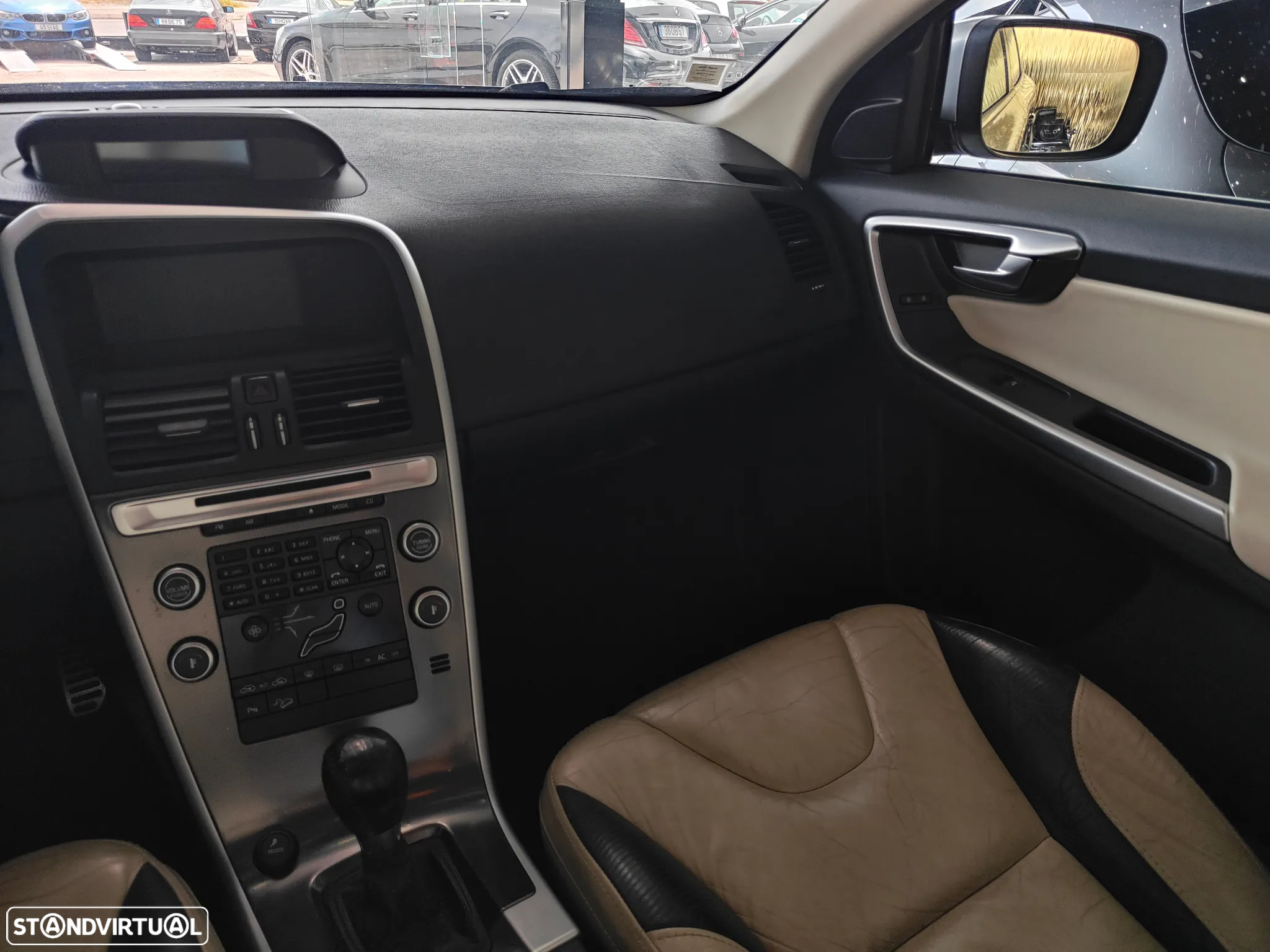Volvo XC 60 2.4 D5 R-Design AWD Start/Stop - 16
