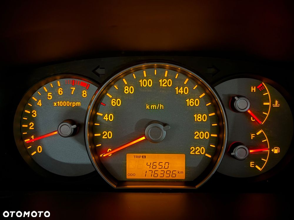 Kia Carens 2.0 CVVT EX Top - 10
