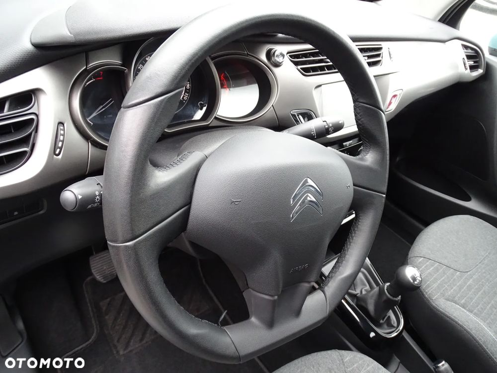 Citroën C3 Pure Tech (VTi) 82 Exclusive - 27