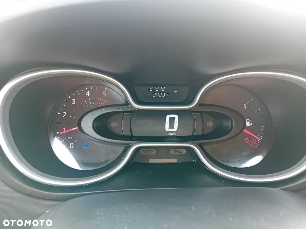 Renault Trafic - 27