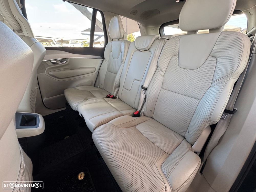 Volvo XC 90 - 36