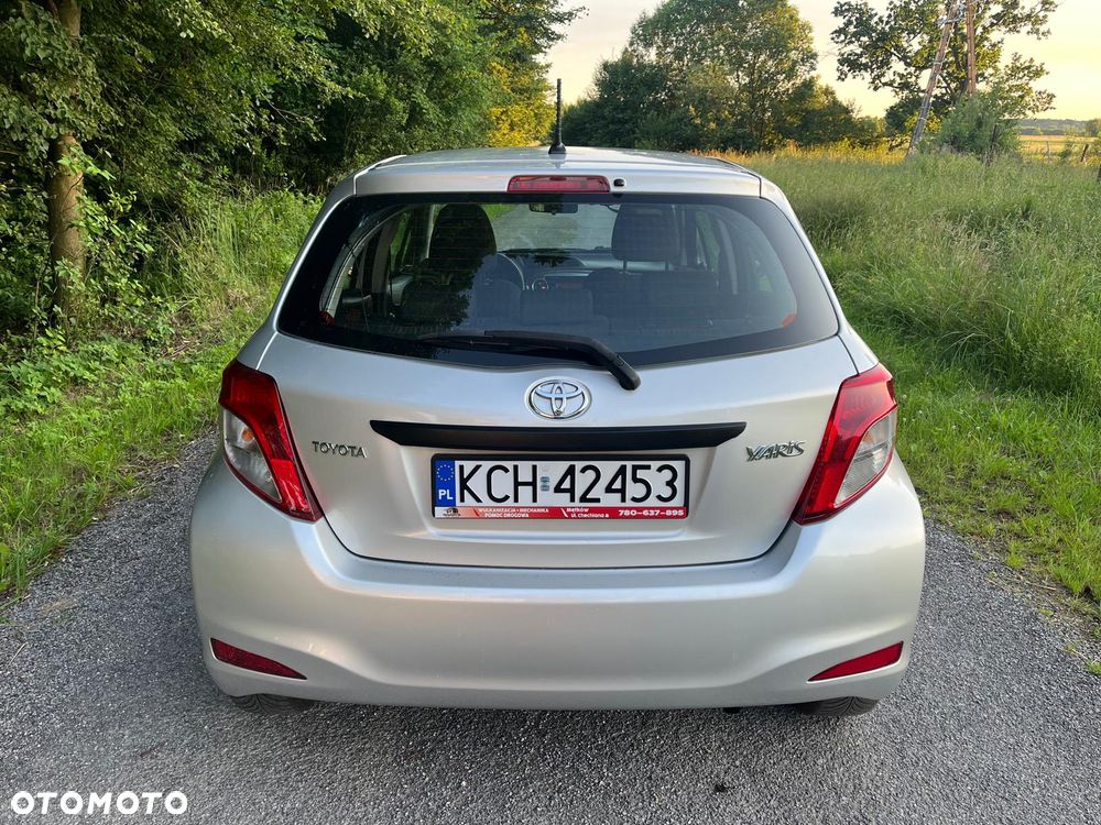 Toyota Yaris 1.0 Terra A/C - 5