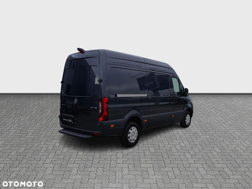 Mercedes-Benz Sprinter 317 - 6