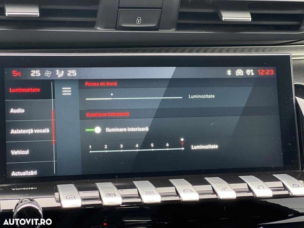 Peugeot 508 1.5L BlueHDi 130 S&S EAT8 GT - 23
