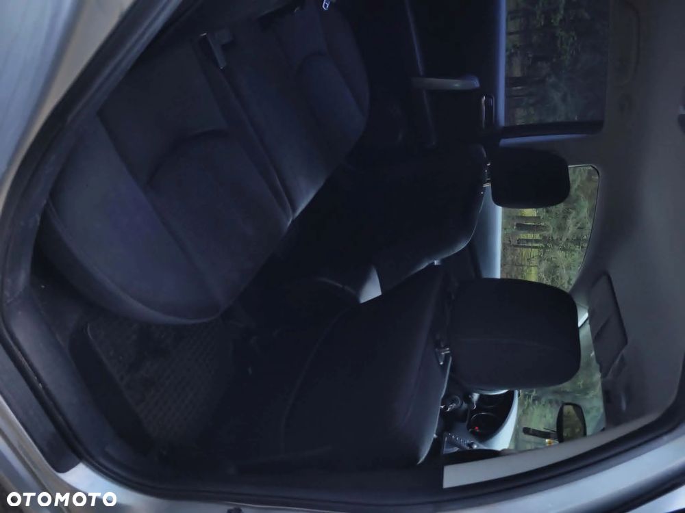 Mazda 6 2.0 CD DPF Comfort - 13
