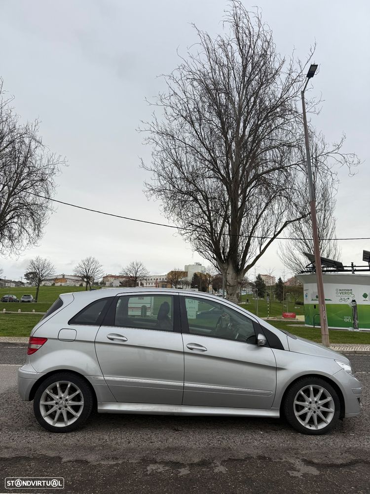 Mercedes-Benz B 180 CDI Autotronic - 4