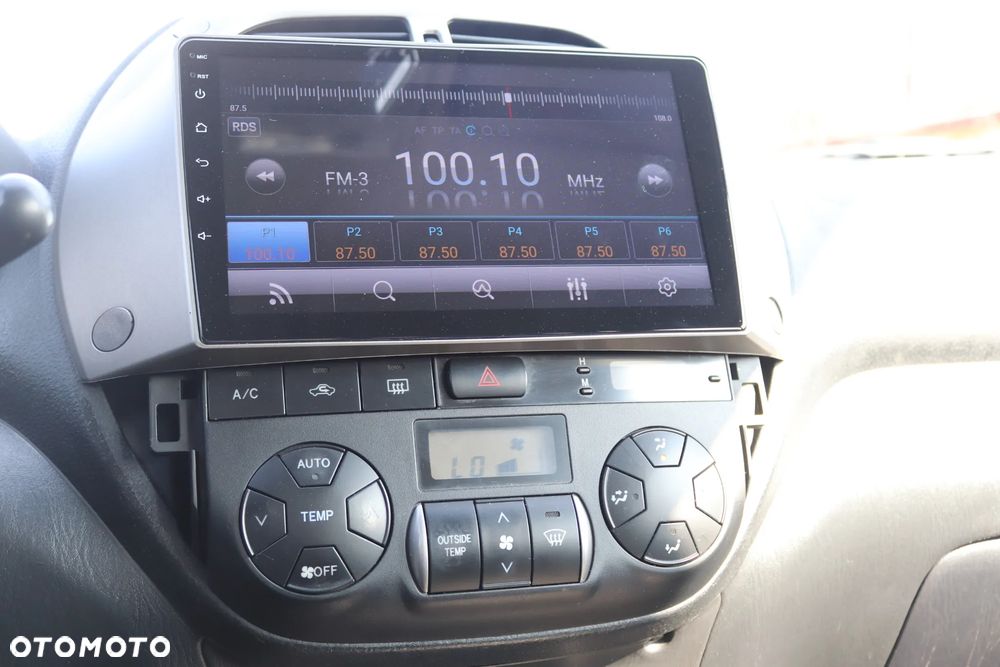 Toyota RAV4 4x4 - 31