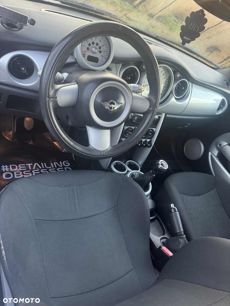 MINI ONE - 7
