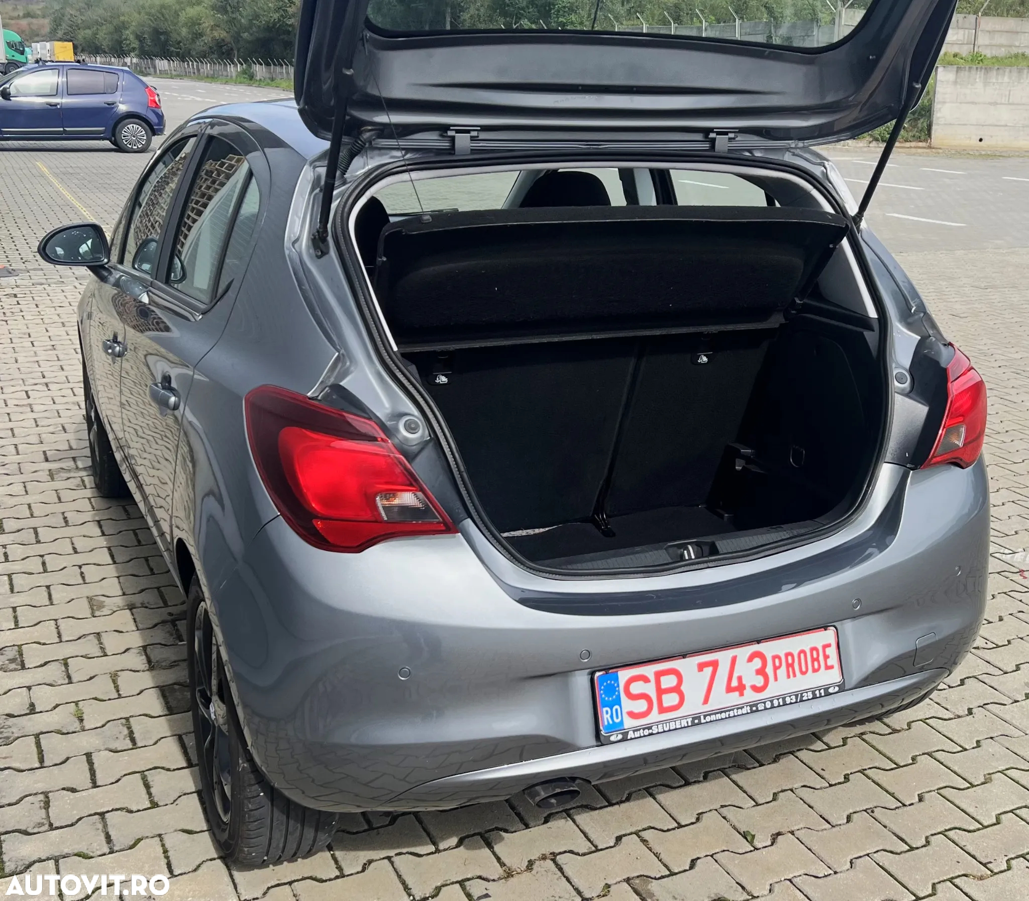 Opel Corsa 1.4 ECOTEC Color Edition - 7