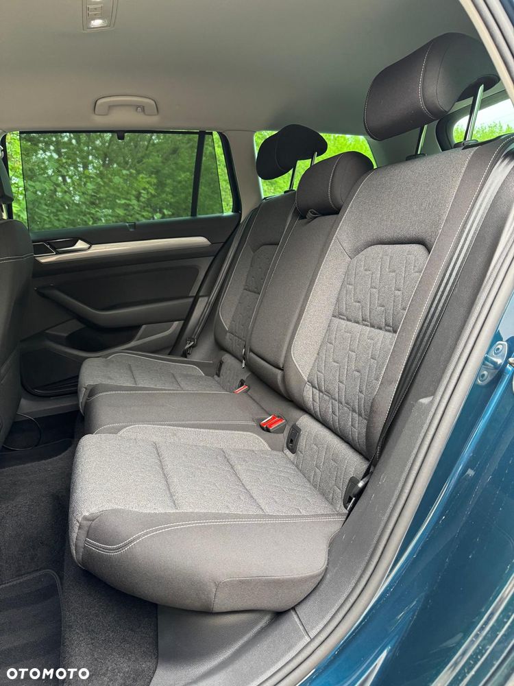 Volkswagen Passat 2.0 TDI EVO Business DSG - 9