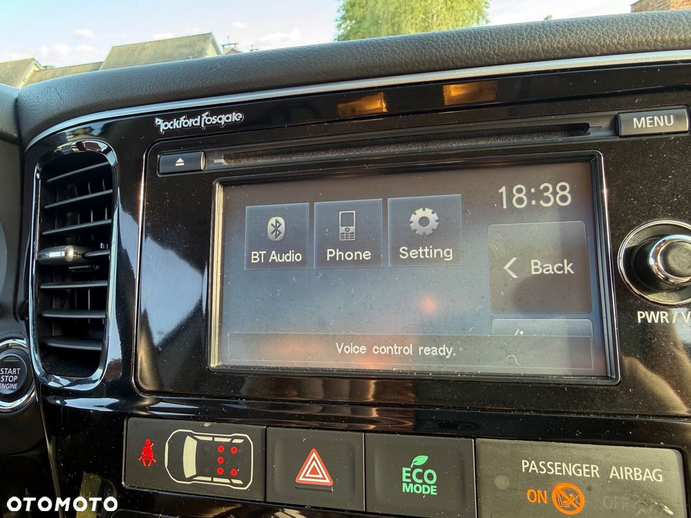 Mitsubishi Outlander 2.2 DI-D 4WD Intense - 33