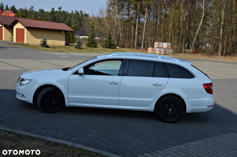 Skoda Superb 2.0 TDI Comfort - 22