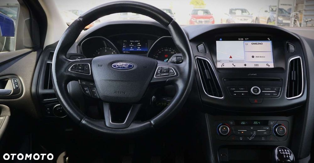 Ford Focus - 12