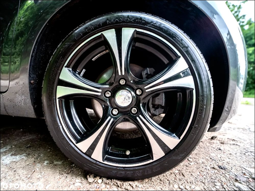 Kia Venga - 15